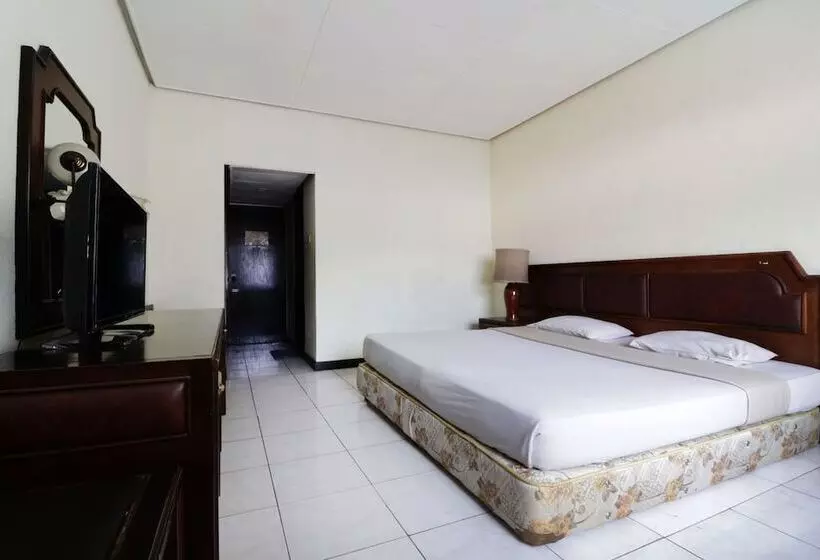 ホテル Istana Bandung