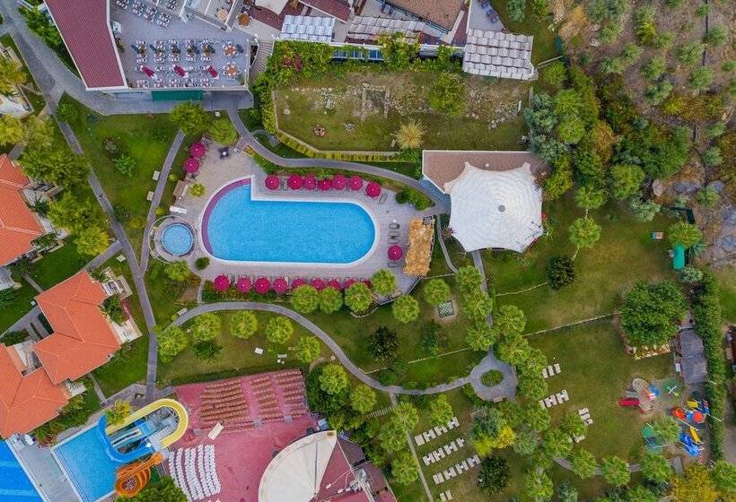 فندق Justiniano Deluxe Resort