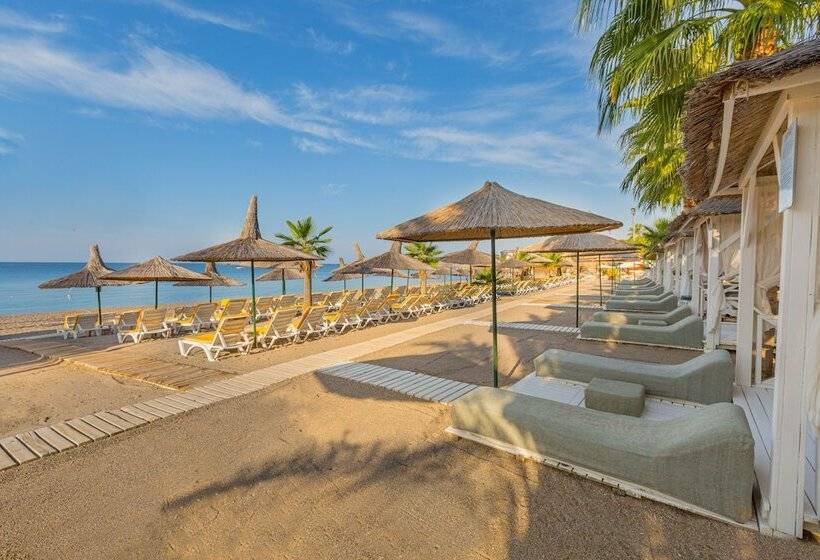 فندق Justiniano Deluxe Resort