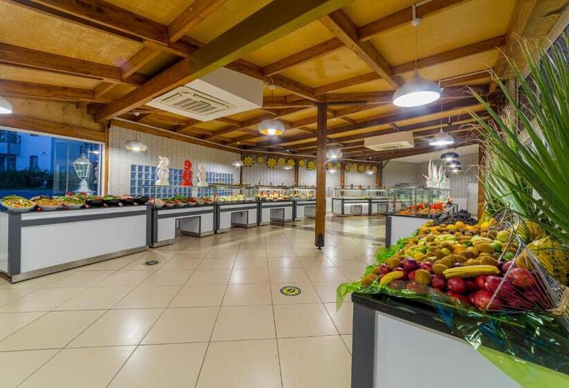 فندق Justiniano Deluxe Resort