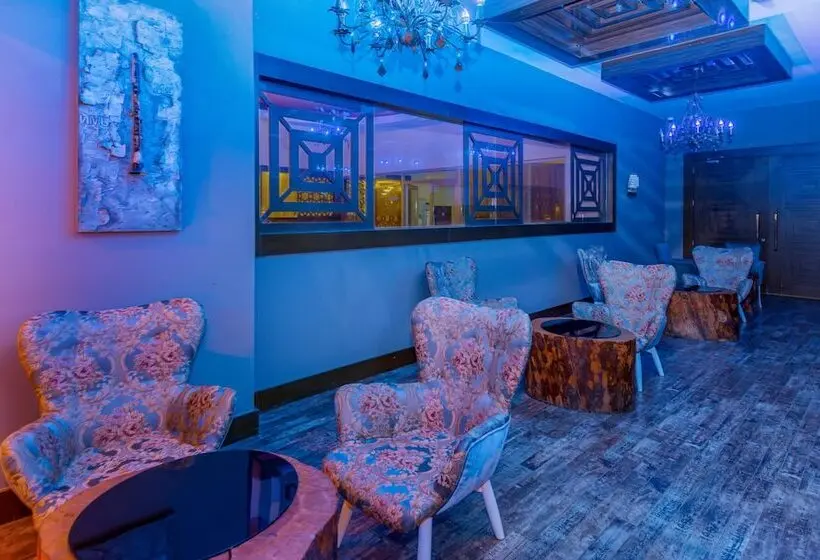 ホテル Justiniano Deluxe Resort