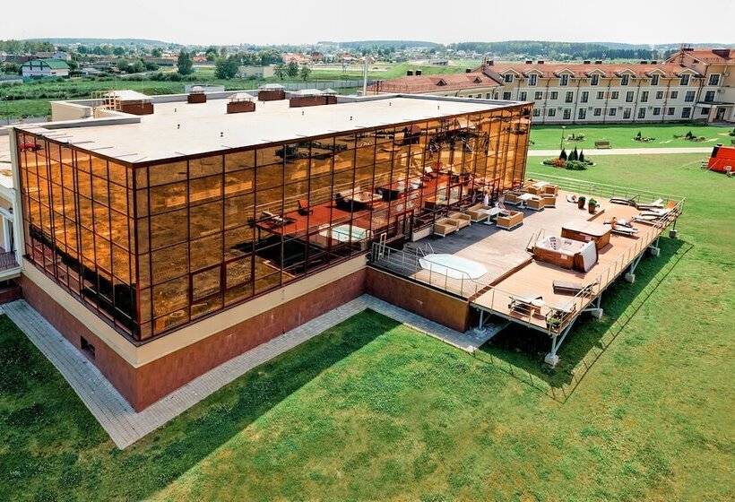 בית מלון כפרי Robinson Club Resort & Spa