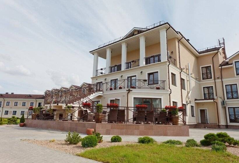 בית מלון כפרי Robinson Club Resort & Spa