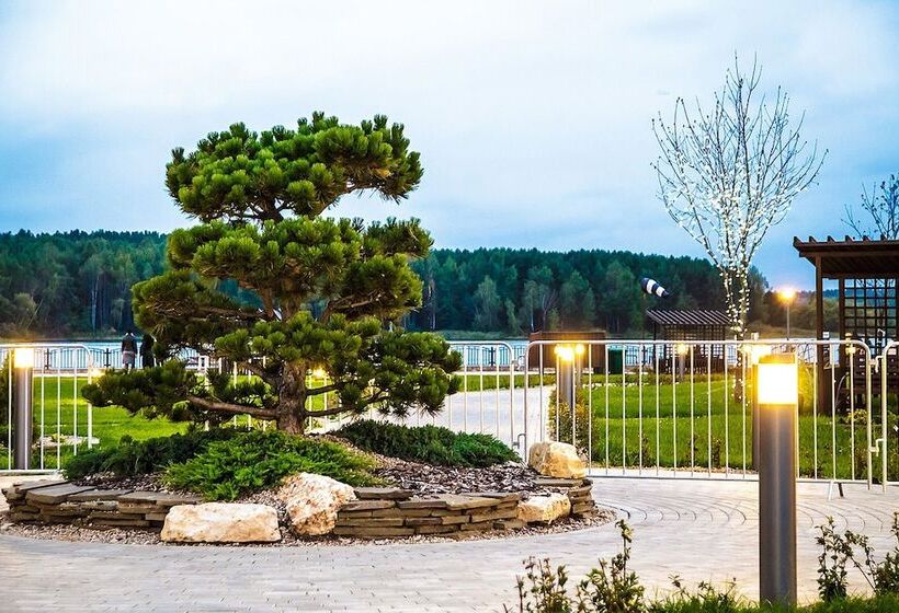 בית מלון כפרי Robinson Club Resort & Spa