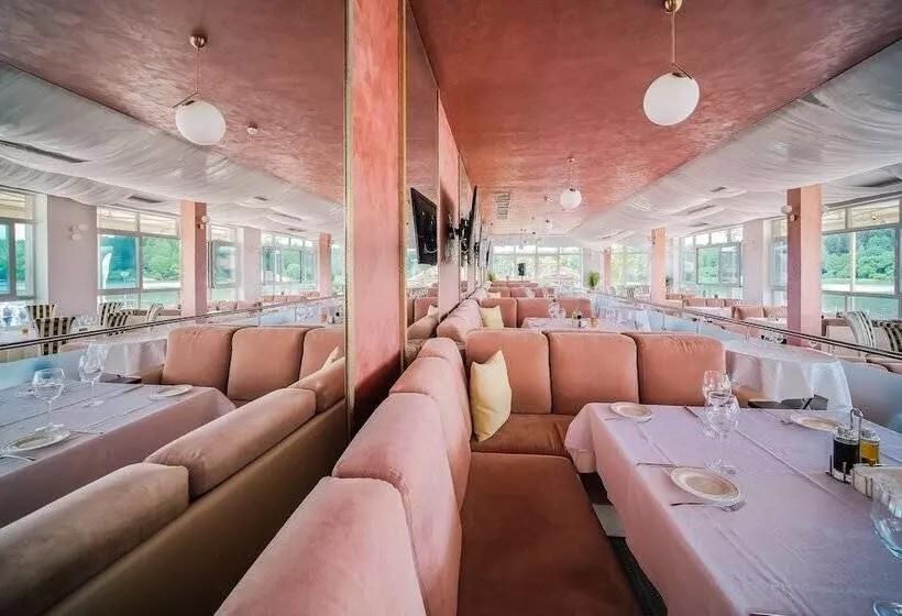 هتل Robinson Club Resort & Spa