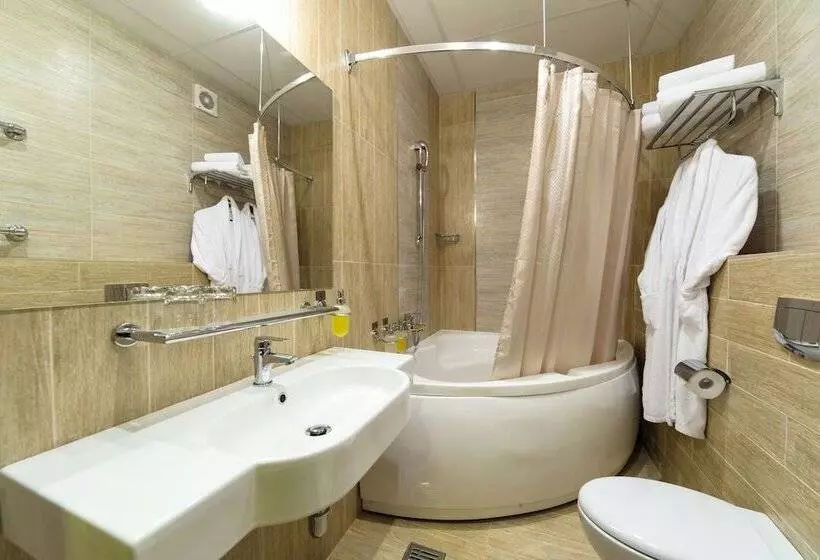 هتل Robinson Club Resort & Spa