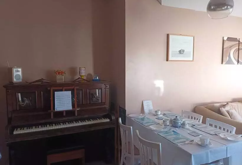 בית מלון כפרי The Brantwood