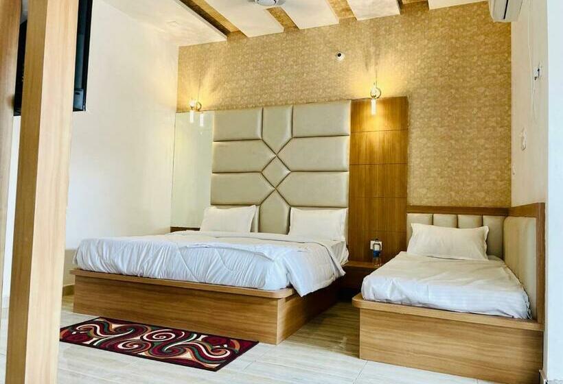 Hotel B P Emerald,mathura