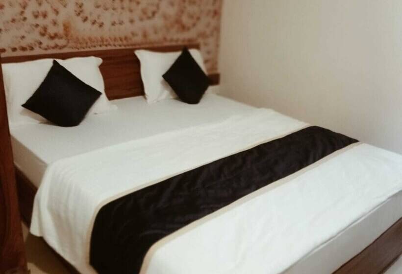 בית מלון כפרי Royal Gold