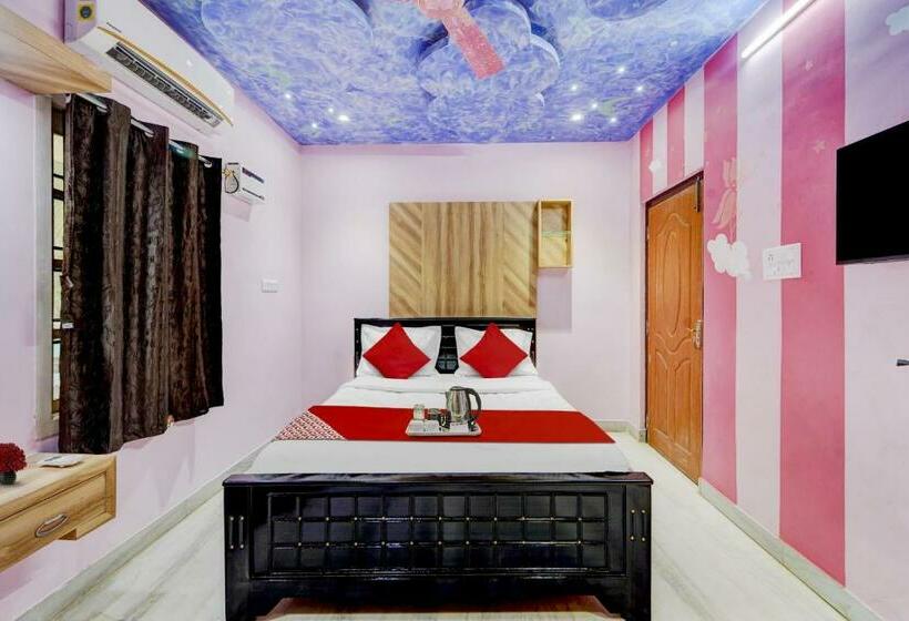 Hotel Oyo Flagship 70143 Queens Palace