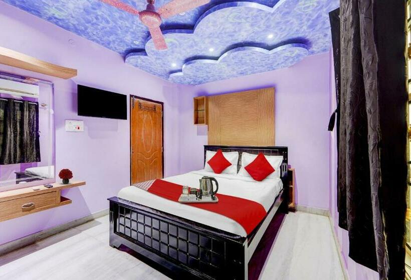 Hotel Oyo Flagship 70143 Queens Palace