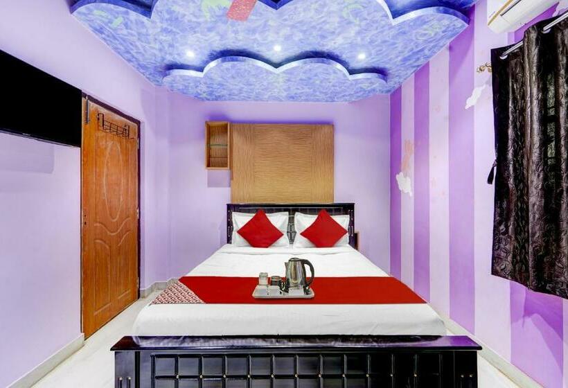 Hotel Oyo Flagship 70143 Queens Palace