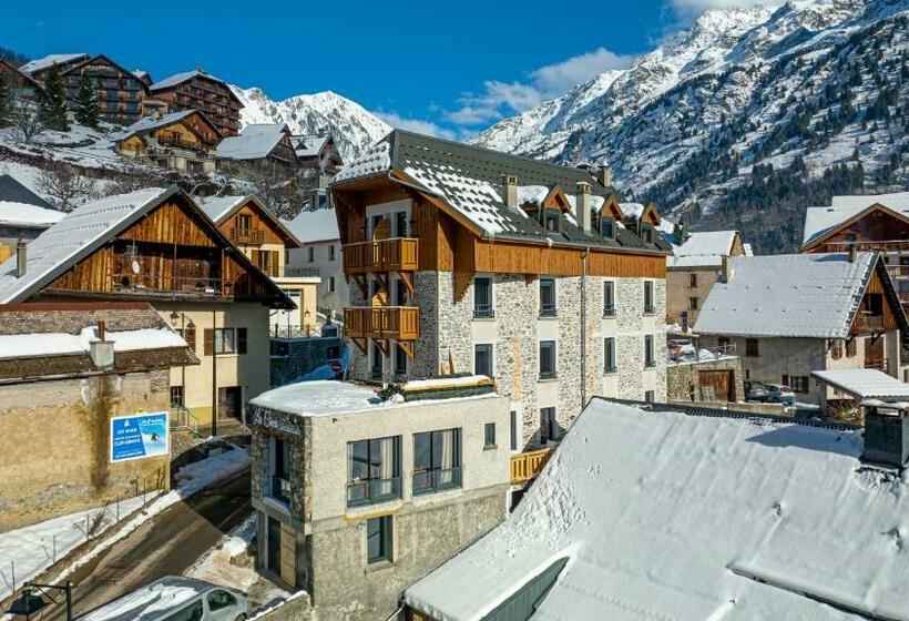 Madame Vacances Hotel Les Cimes