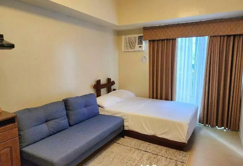 Aamiaismajoitus (B&B) Avida Tower Free Airport Pick Up For 3 Nights Stay Or More