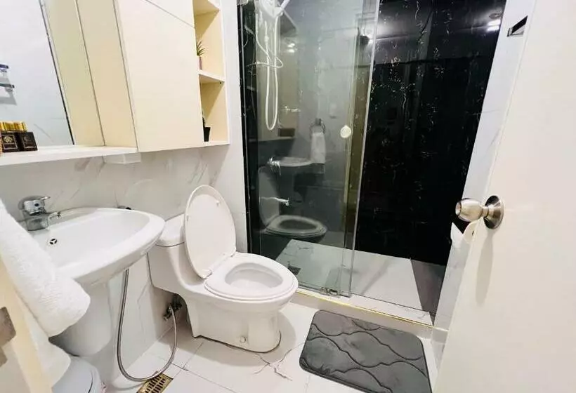 Aamiaismajoitus (B&B) Avida Tower Free Airport Pick Up For 3 Nights Stay Or More