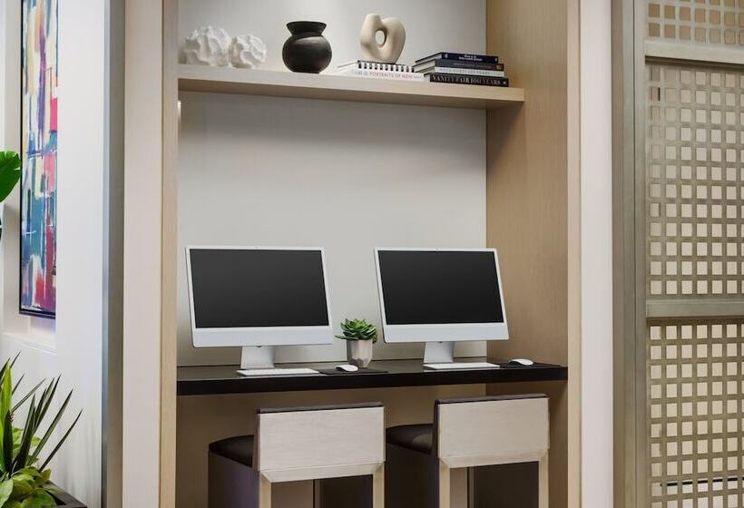 Ac Hotel St Petersburg Downtown