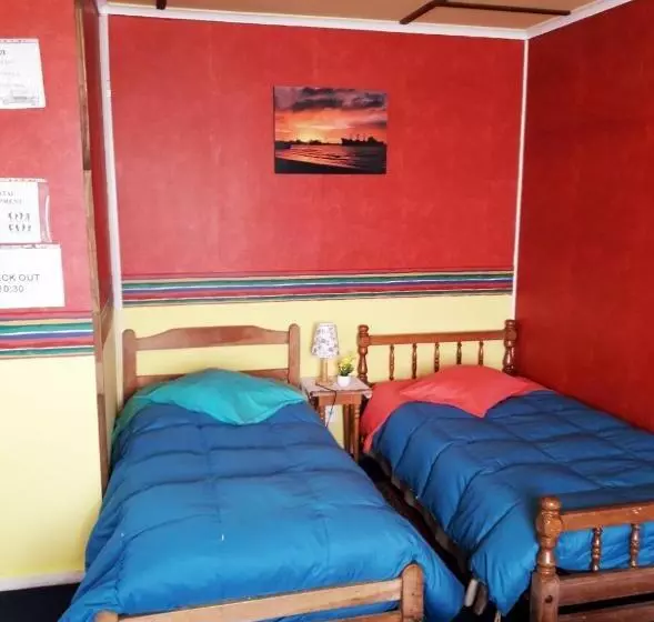 ユースホステル Hospedaje Independencia Y Camping