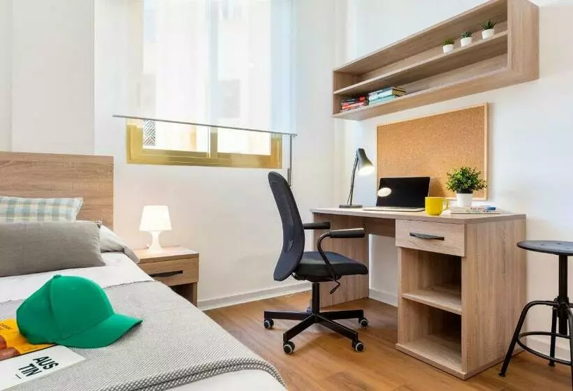 Retkeilymaja Micampus Armendariz Student Residence