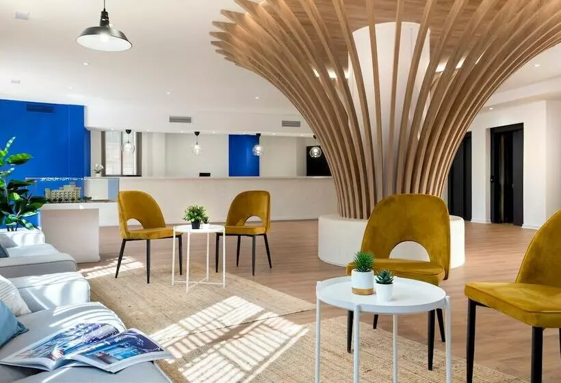 Retkeilymaja Micampus Armendariz Student Residence