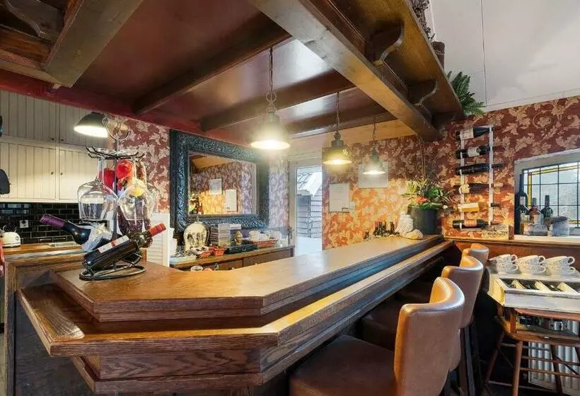 Aamiaismajoitus (B&B) Bij Aquamarijn