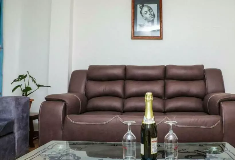 تختخواب و صبحانه Rupital Suite S
