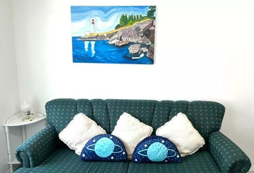 Majatalo Summer Breeze