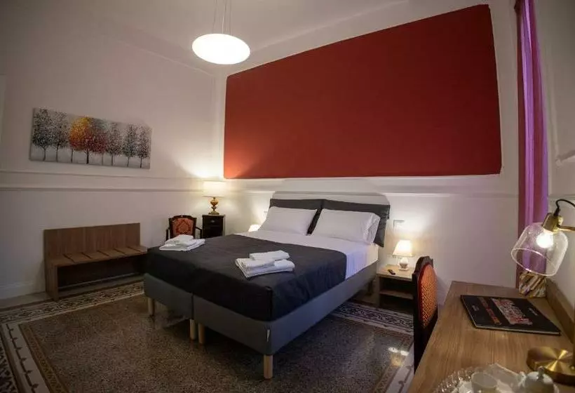 تختخواب و صبحانه Petrarca Suite