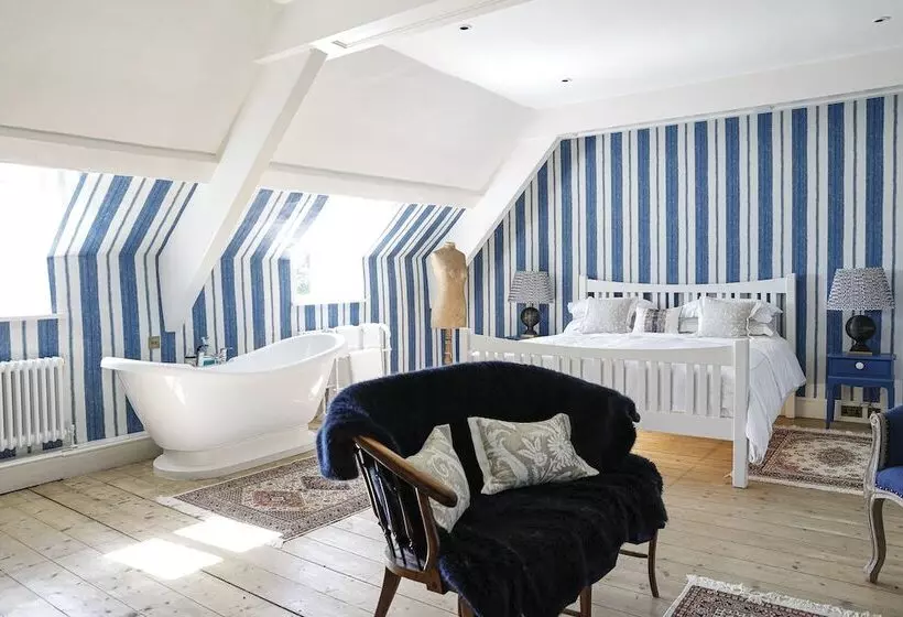 Gileston Manor Luxury B&b