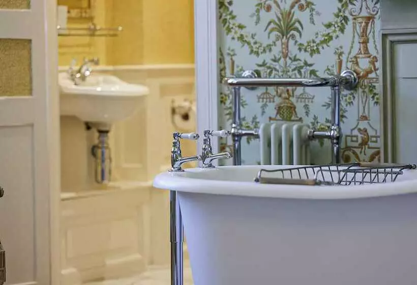 Gileston Manor Luxury B&b