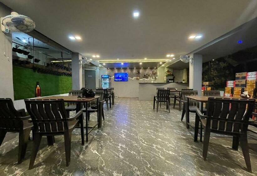 בית מלון כפרי Aariv Inn Baga Beach