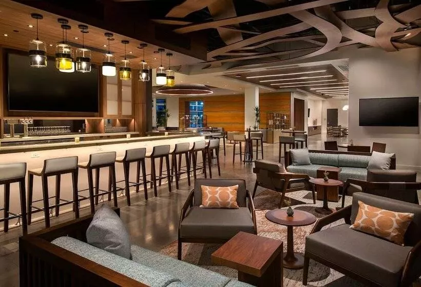 هتل Element Reno Experience District