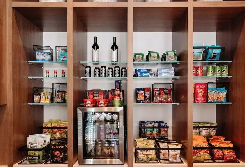 هتل Element Reno Experience District