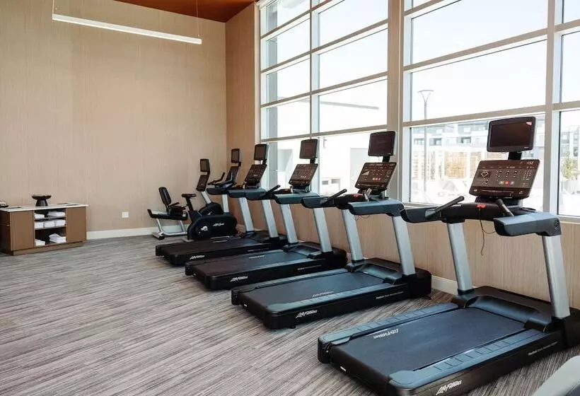 هتل Element Reno Experience District