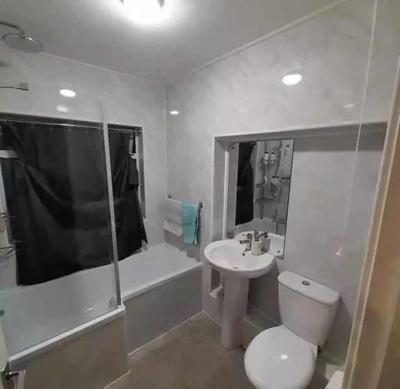 Rob S B&b