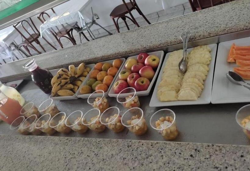 בית מלון כפרי Belamar