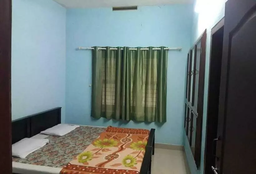 Hotelli Flagship 701111 Green Home Holidayinn
