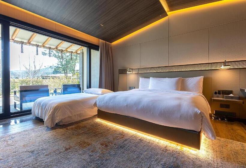 Amber Pure Hill Hotels & Resorts Jeju