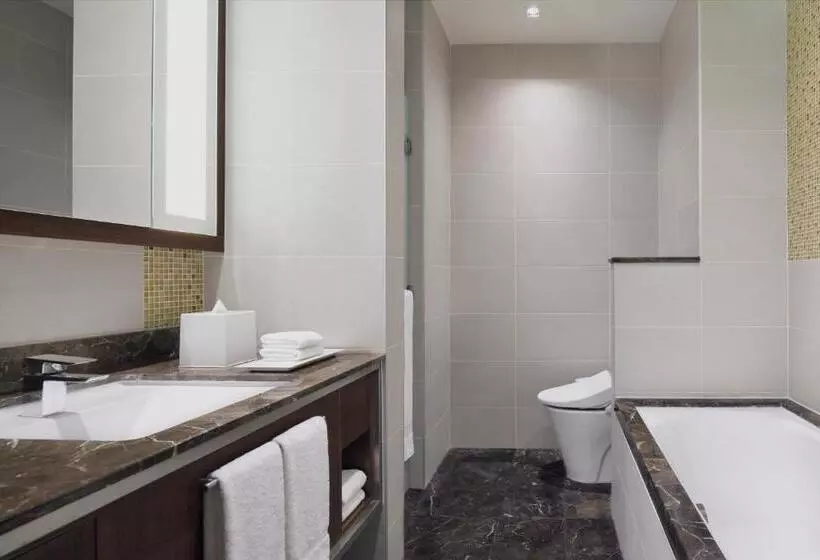 Delta Hotels By Marriott City Center Doha