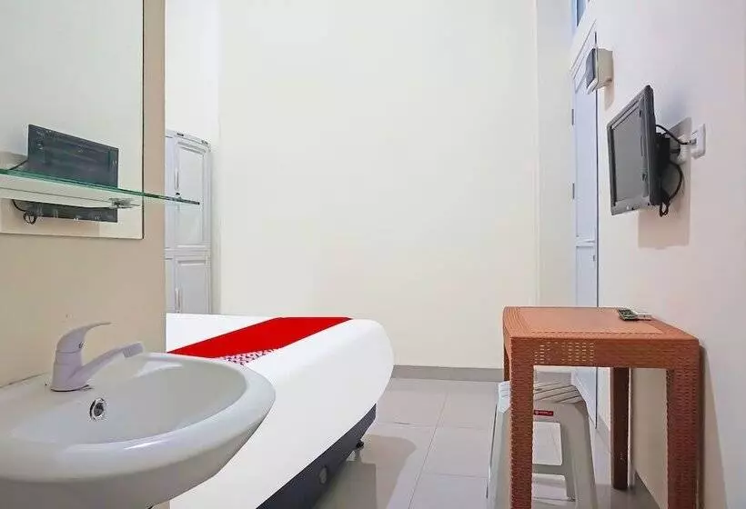 هتل Capital O 91790 S1 Residence