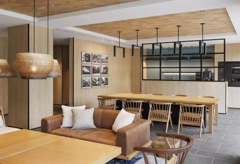 هتل Fairfield By Marriott Hyogo Kannabe Highland