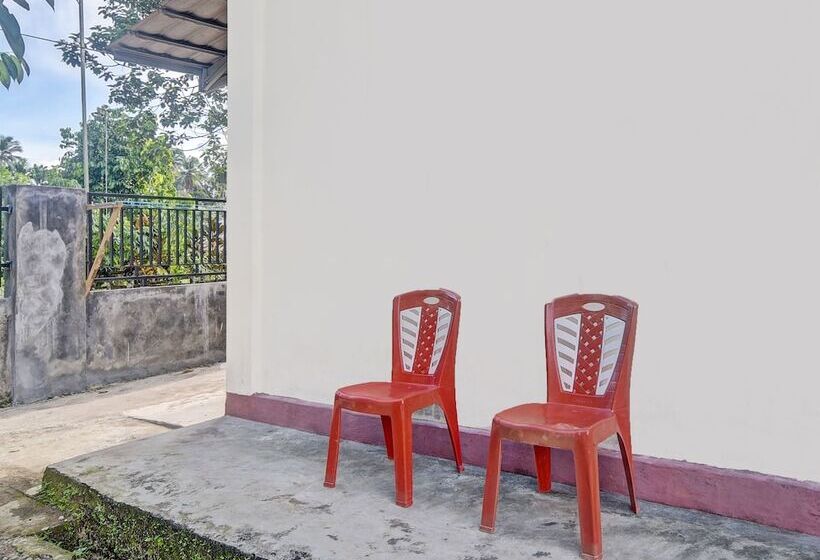 בית מלון כפרי Spot On 91799 Sosonopan Homestay