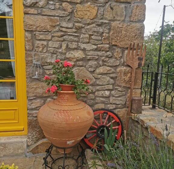 پانسیون Ilios Guest House