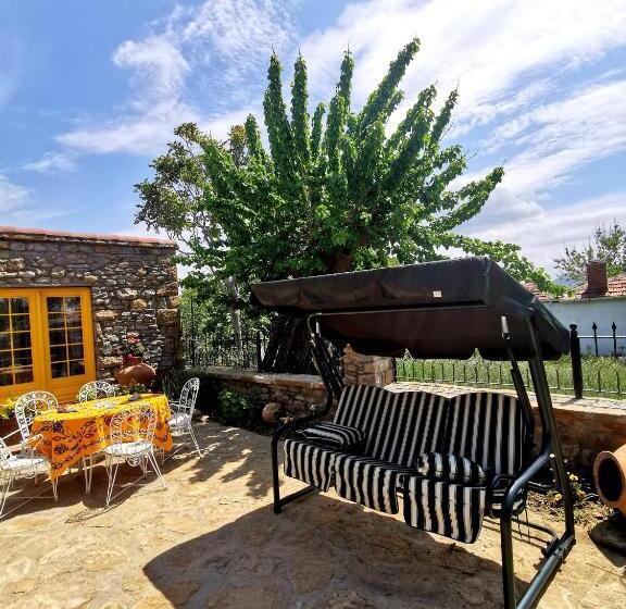 پانسیون Ilios Guest House