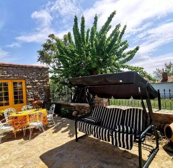 پانسیون Ilios Guest House