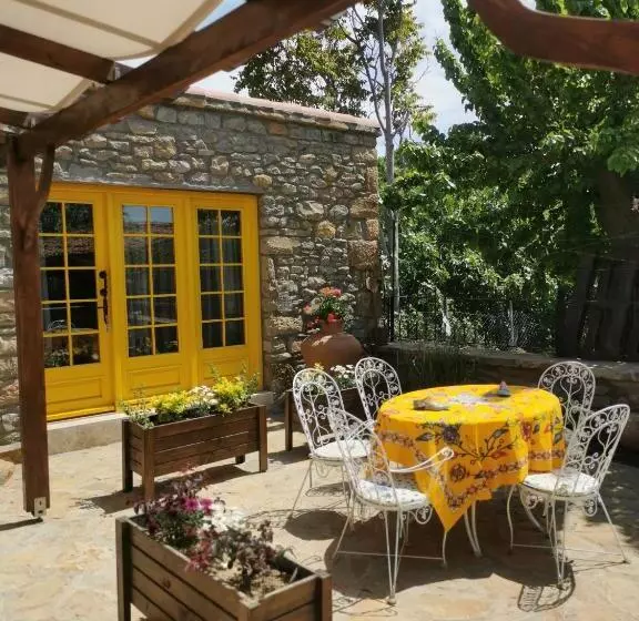 پانسیون Ilios Guest House