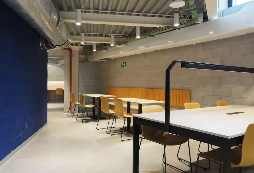 هاستل Micampus San Mamés Students Residence