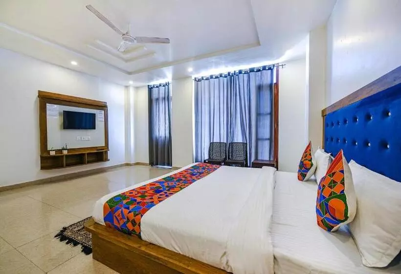 Fabhotel The Micky House