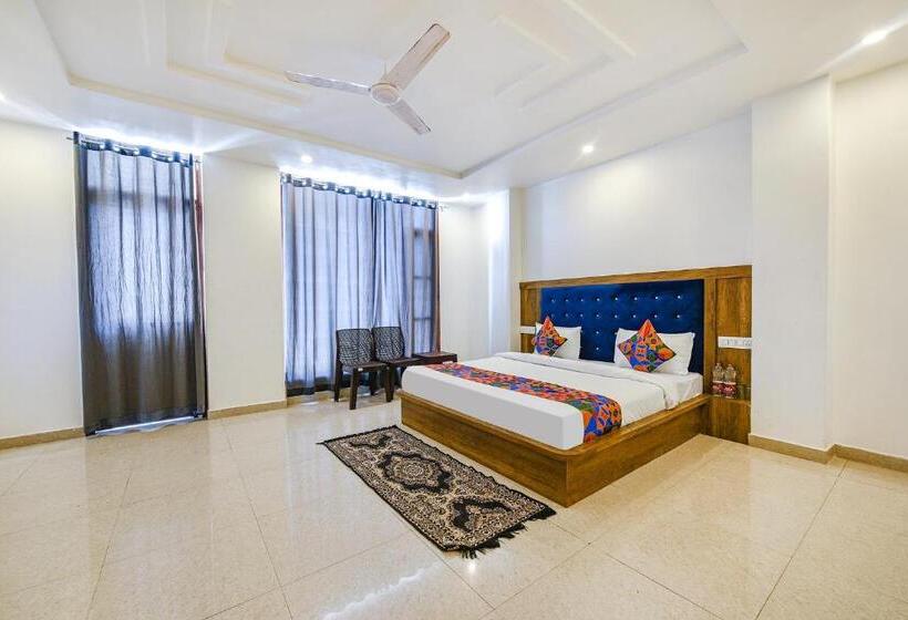 Fabhotel The Micky House