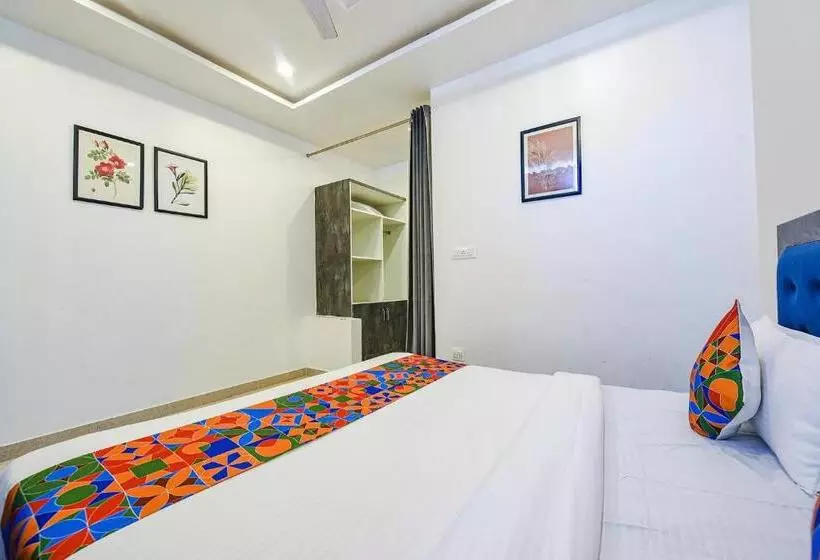 Fabhotel The Micky House