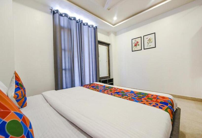 Fabhotel The Micky House